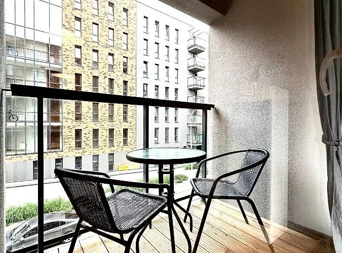 Apartment Dmowskiego 19c - Self Check-in 20h *