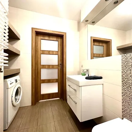 Διαμέρισμα Dmowskiego 19c - Self Check-in 20h *