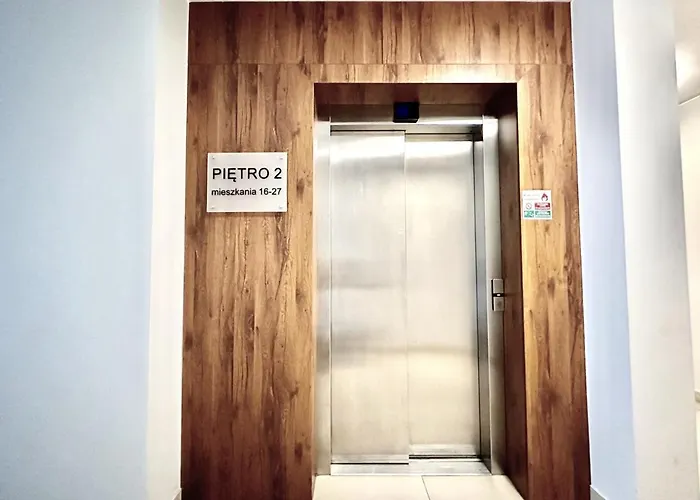 Dmowskiego 19c - Self Check-in 20h *